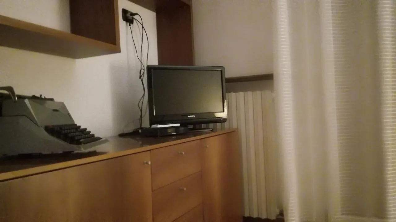 Relais Villa Lezard Lazise 0*, Colà İtalya